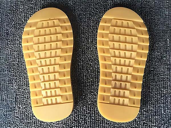 橡胶鞋底白色喷霜解决