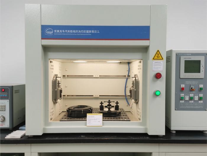 汽车零部件臭氧老化测试需要遵循哪些国家标准及测试流程步骤