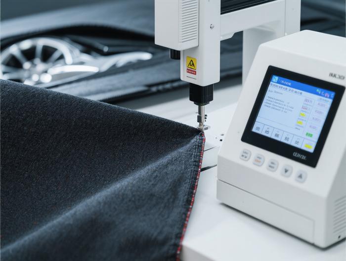 汽车零部件织物性能测试的关键检测项目及第三方测试执行标准解析